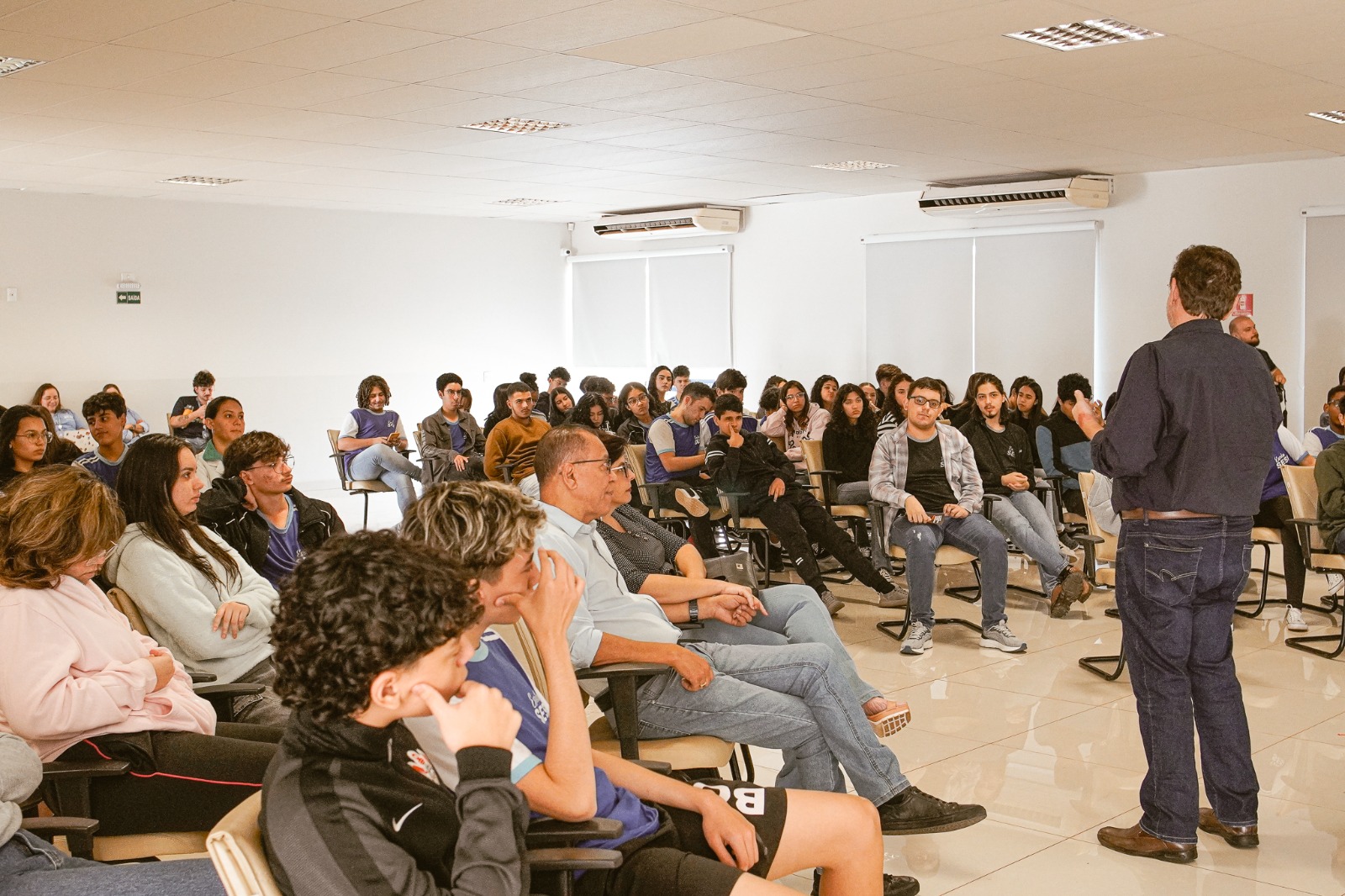 Palestra da ACITL para estudantes e futuros empreendedores